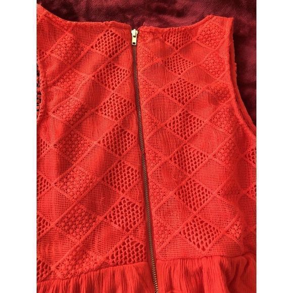 Torrid Coral Red Crocheted Lace Sleeveless Dress 10 Fit Flare Crinkle Christmas - Picture 9 of 12